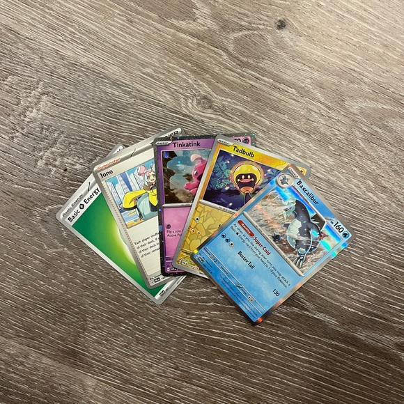 Pokémon lot- about 535 cards - Picture 2 of 2
